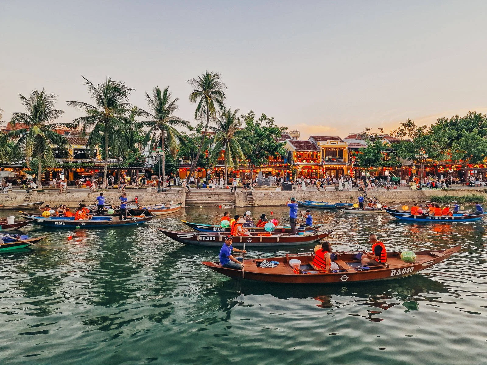Vietnam Highlights Tour Package